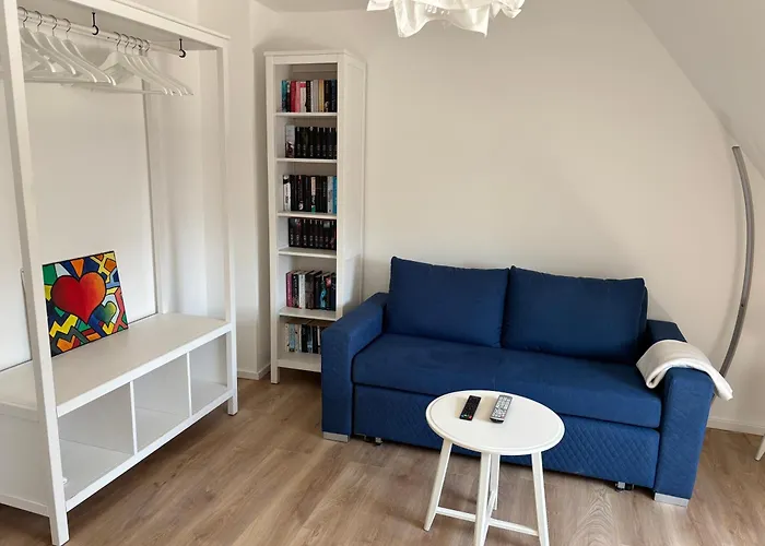 Lejlighed Ruhiges Und Citynahes Dachgeschoss-nest