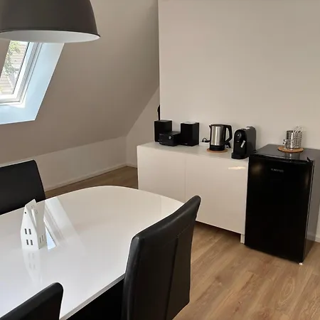 Apartmán Ruhiges Und Citynahes Dachgeschoss-nest *