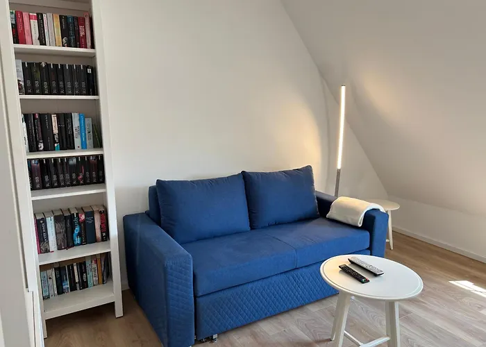 Ruhiges Und Citynahes Dachgeschoss-nest *